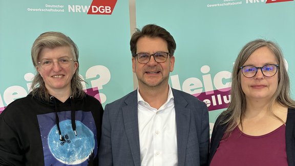 Heute wurde Karina Pfau als Vorsitzende und Nicole Groos als Stellvertreterin des Bezirksfrauenausschusses wiedergewählt.